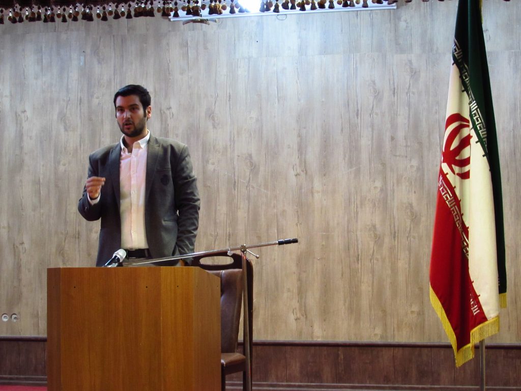 پارسا قربانیان | اولین دوره تضمین استخدام