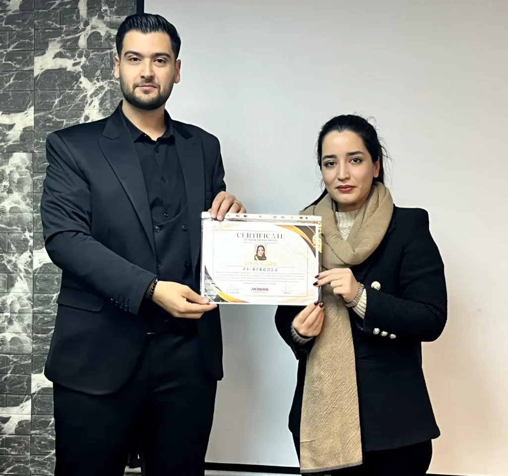 پایان دوره بیستم مدرسه پرنیان