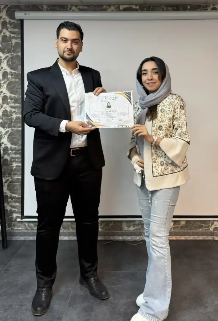 parsa ghorbanian | اختتامیه دوره بیست و یکم مدرسه پرنیان