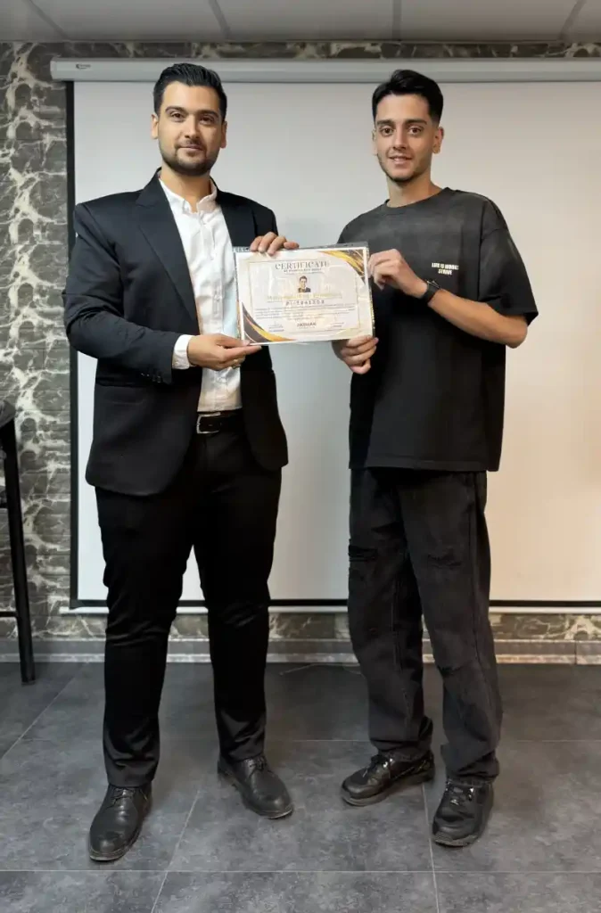 parsa ghorbanian | اختتامیه دوره بیست و یکم مدرسه پرنیان