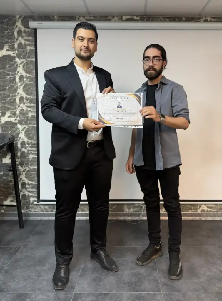 parsa ghorbanian | اختتامیه دوره بیست و یکم مدرسه پرنیان