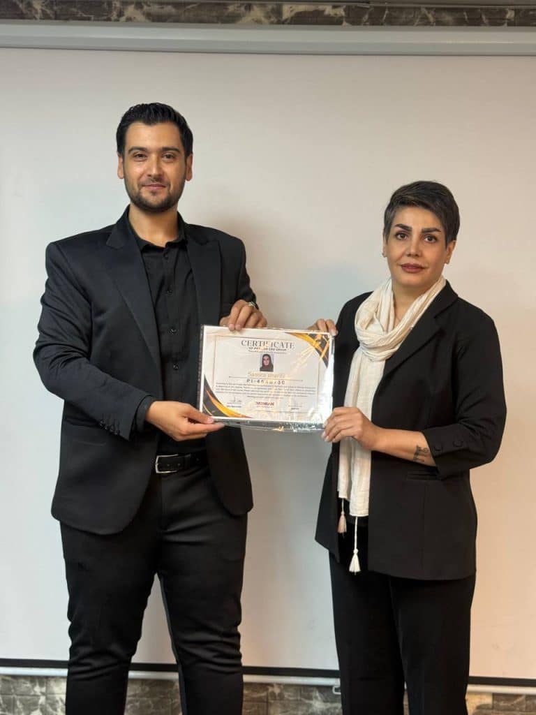 پارسا قربانیان، مدرسه پرنیان