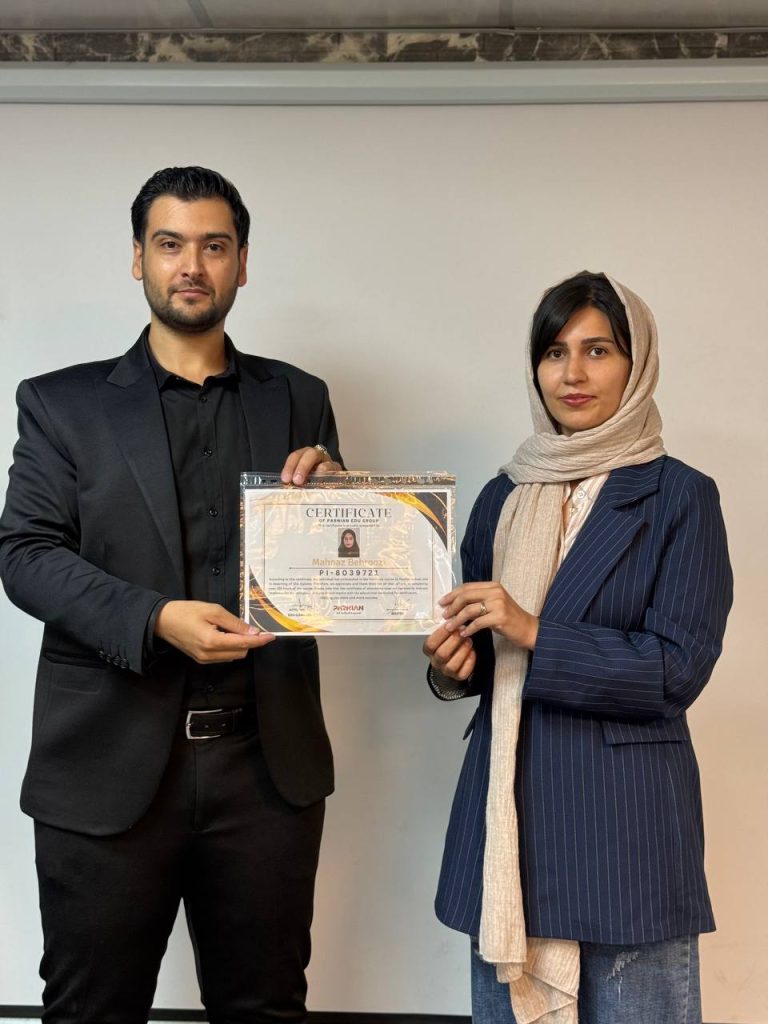 پارسا قربانیان، مدرسه پرنیان