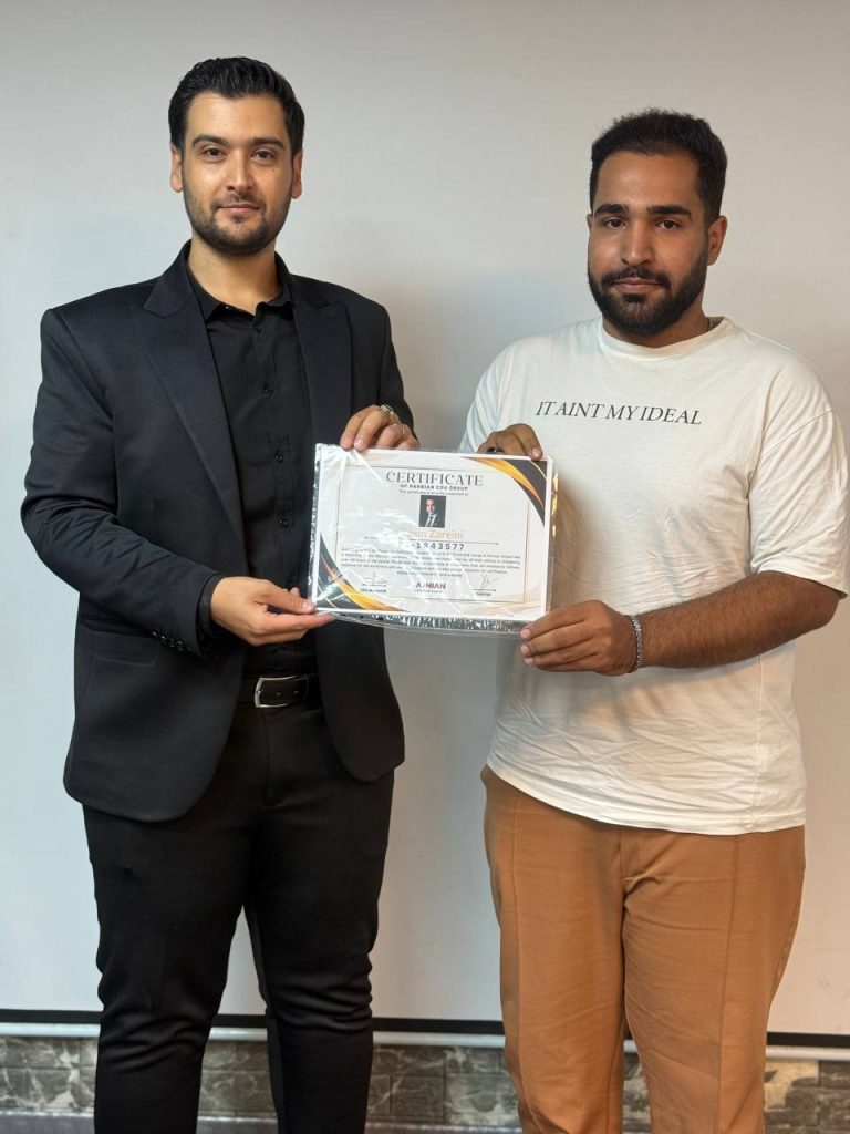 پارسا قربانیان، مدرسه پرنیان