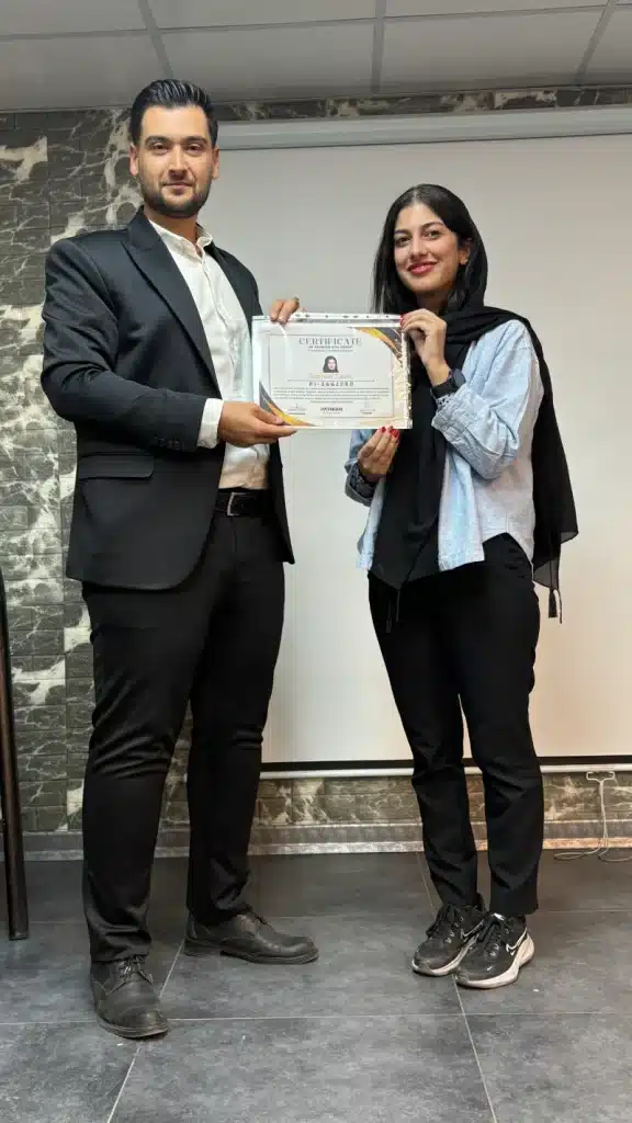 اختتامیه دوره 24ام مدرسه فرانت اند پرنیان